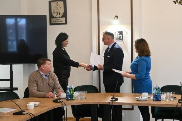 Inauguracyjne posiedzenie Powiatowej Rady Rynku Pracy 3