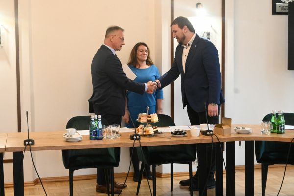 Inauguracyjne posiedzenie Powiatowej Rady Rynku Pracy 13